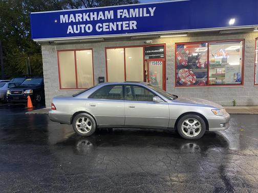 2001 Lexus ES 300 Base