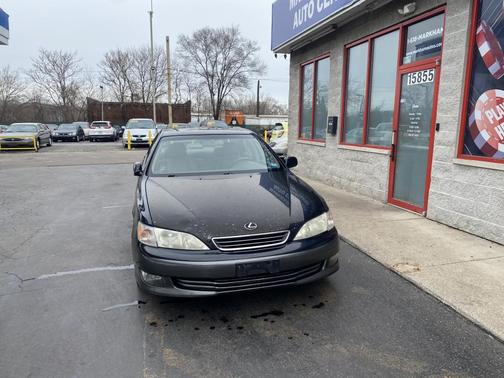 2000 Lexus ES 300 Base