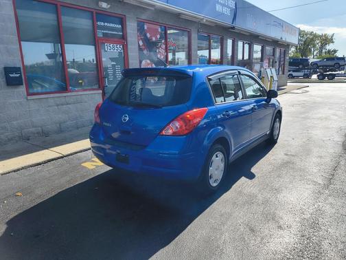 2009 Nissan Versa 1.8 S