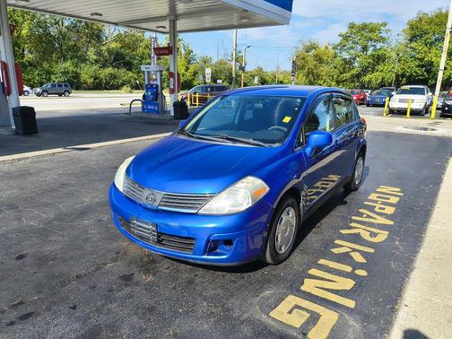 2009 Nissan Versa 1.8 S