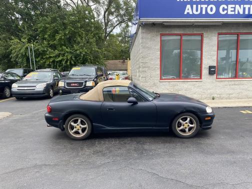 1999 Mazda MX-5 Miata Base