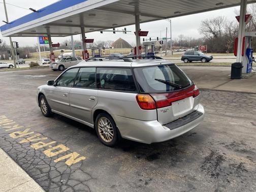 2003 Subaru Legacy Base