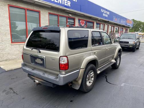 2002 Toyota 4Runner SR5
