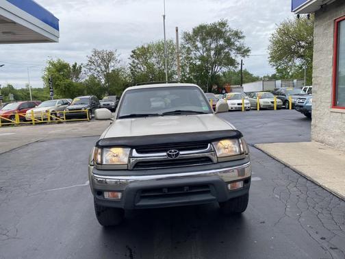2002 Toyota 4Runner SR5
