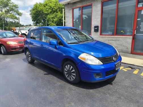 2010 Nissan Versa 1.8 S
