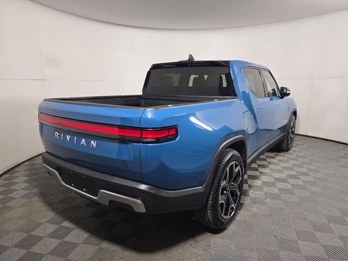 2022 Rivian R1T Launch Edition