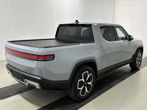 Limestone 2024 Rivian R1T Adventure Package