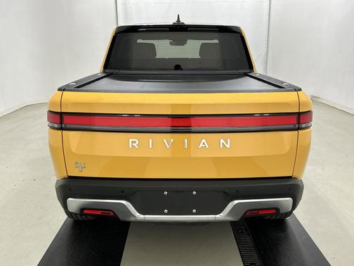 2022 Rivian R1T Adventure