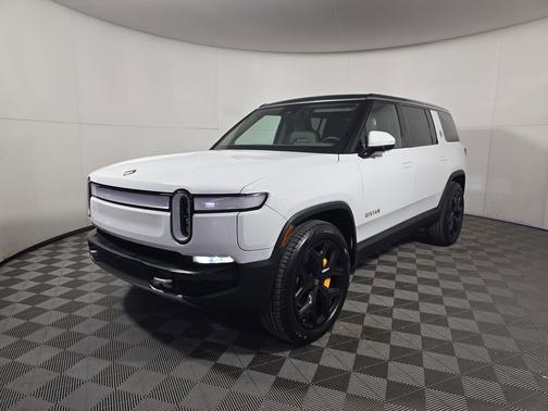 2023 Rivian R1S Launch Edition