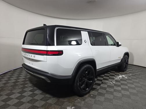 2023 Rivian R1S Launch Edition