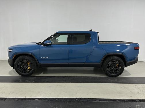 2022 Rivian R1T Adventure