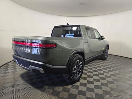2022 Rivian R1T Launch Edition