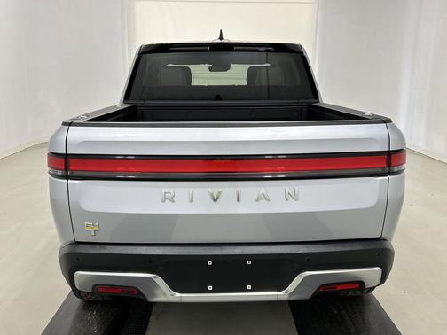 2023 Rivian R1T Adventure Quad Motor Large Pack