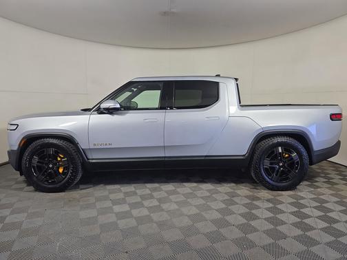 2022 Rivian R1T Adventure