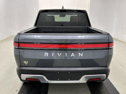 2023 Rivian R1T Adventure Quad Motor Large Pack