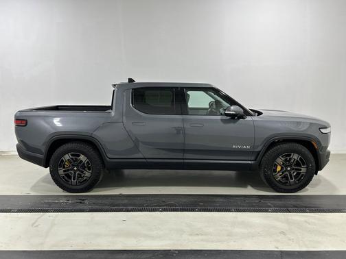 2023 Rivian R1T Adventure Quad Motor Large Pack