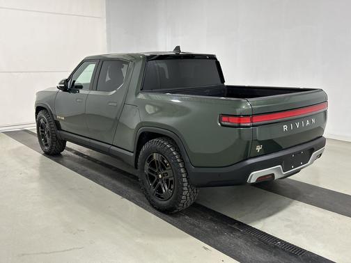 2023 Rivian R1T Adventure Quad Motor Large Pack