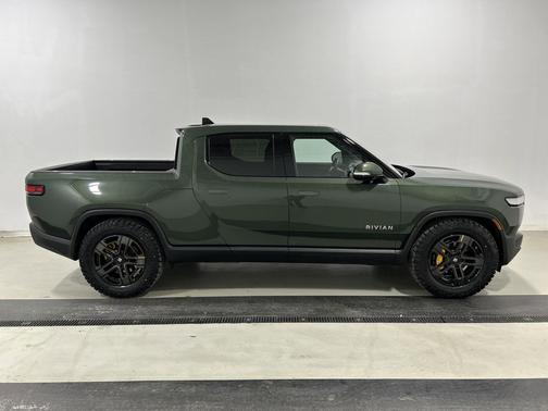 2023 Rivian R1T Adventure Quad Motor Large Pack