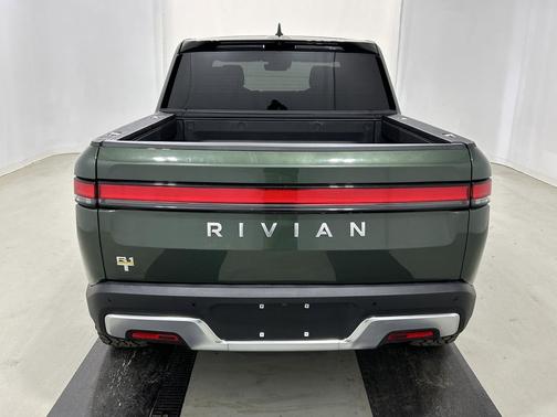 2023 Rivian R1T Adventure Quad Motor Large Pack