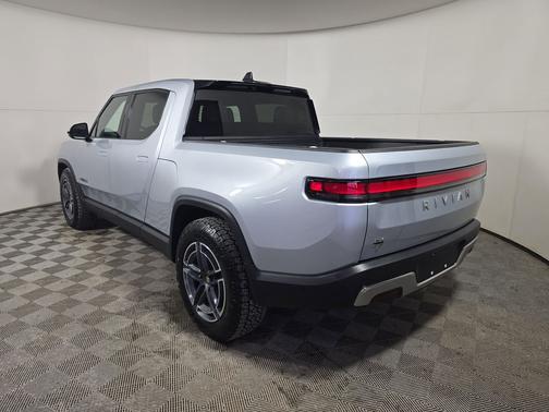 LA Silver paint 2025 Rivian R1T Adventure trim