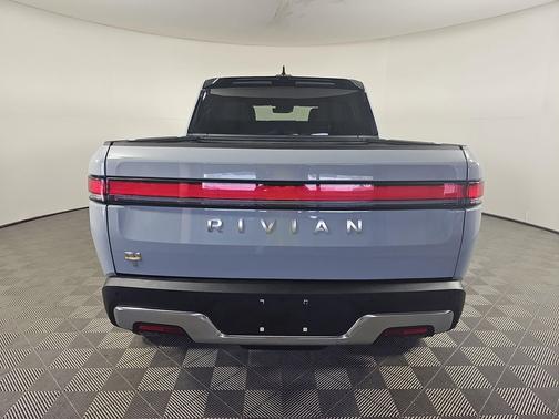 2022 Rivian R1T Adventure