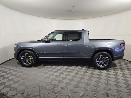 2022 Rivian R1T Adventure