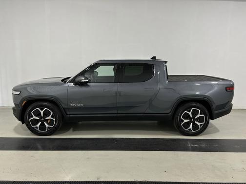 2022 Rivian R1T Adventure