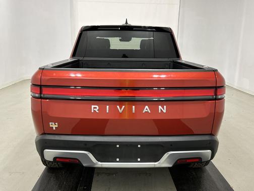 2023 Rivian R1T Adventure Quad Motor Large Pack