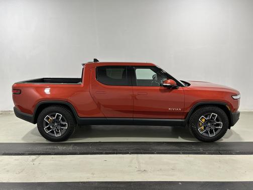 2023 Rivian R1T Adventure Quad Motor Large Pack
