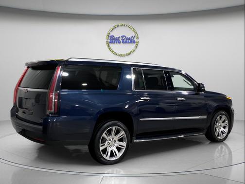 2019 Cadillac Escalade ESV Luxury