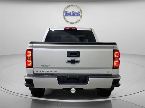 White 2018 Chevrolet Silverado 1500 2LT
