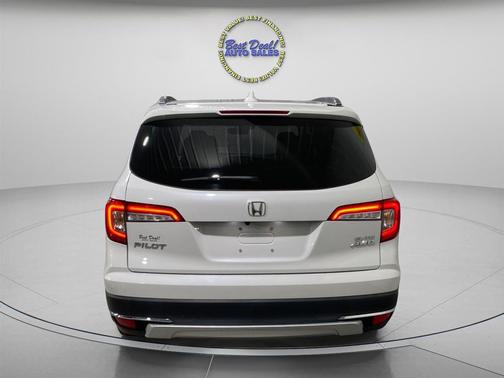 2022 Honda Pilot AWD Elite