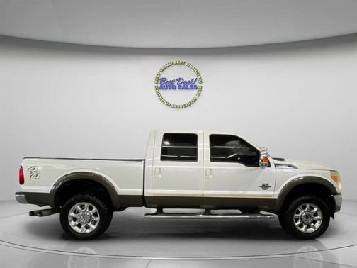 Tan 2015 Ford F-250 Lariat