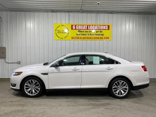 White Platinum Metallic Tri-Coat 2015 Ford Taurus Limited