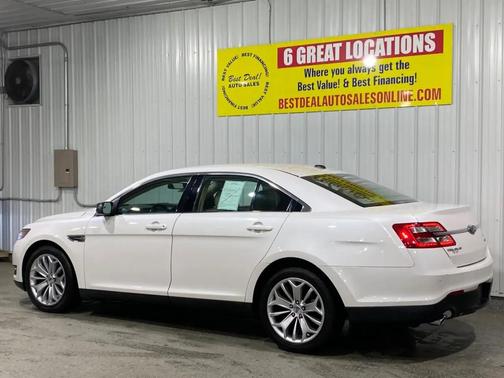 White Platinum Metallic Tri-Coat 2015 Ford Taurus Limited