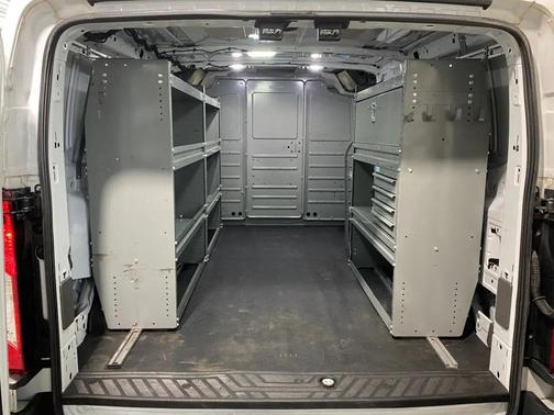 Oxford White 2022 Ford Transit-250 Base
