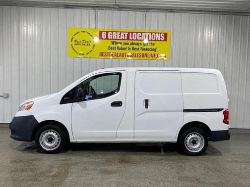Fresh Powder 2014 Nissan NV200 S