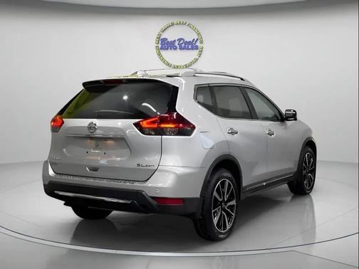 2019 Nissan Rogue SL