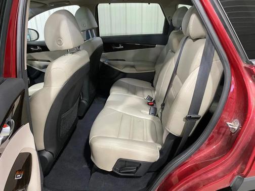 Passion Red 2019 Kia Sorento EX