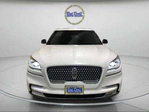Pearl White 2020 Lincoln Aviator Reserve AWD