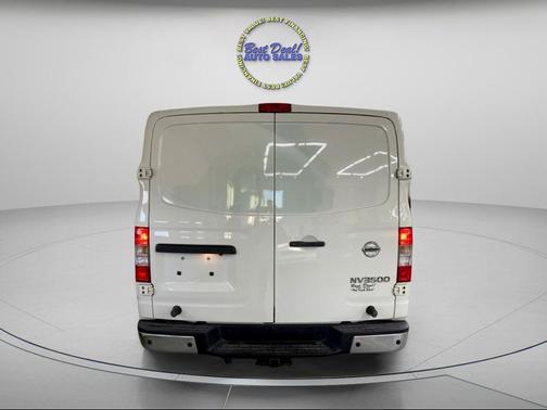 2019 Nissan NV Cargo NV3500 HD S V8