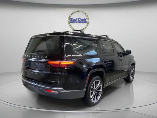 Diamond Black Crystal Pearlcoat 2022 Jeep Wagoneer Series III 4x4