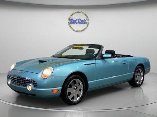 2002 Ford Thunderbird Deluxe