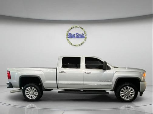 2015 GMC Sierra 2500 Denali