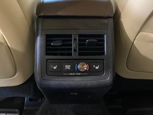 2016 Toyota Avalon Limited