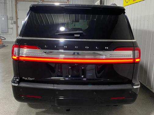 Infinite Black 2021 Lincoln Navigator Reserve