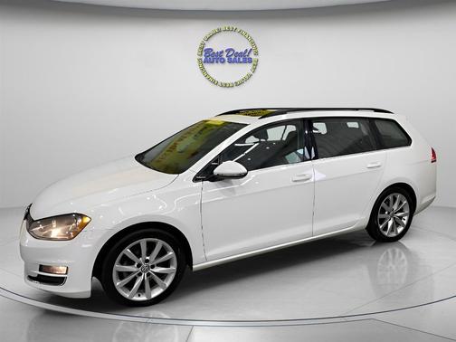 2017 Volkswagen Golf SportWagen TSI SE