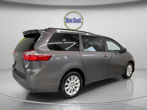 Predawn Gray Mica 2015 Toyota Sienna XLE