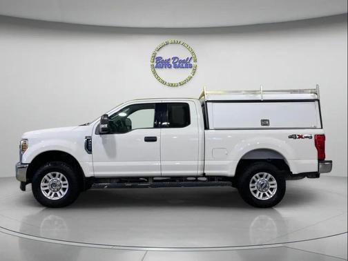 Oxford White 2019 Ford F-250 XLT