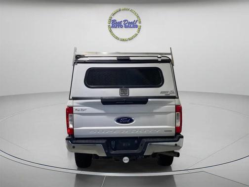 Oxford White 2019 Ford F-250 XLT